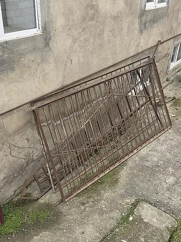 Metaldan hazırlanmış darvaza dəsti - Material: polad/prokat profil