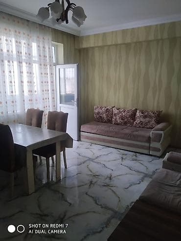Kirayə üçün mənzil – studiya tipli geniş zal və mətbəx guşəsi — 2