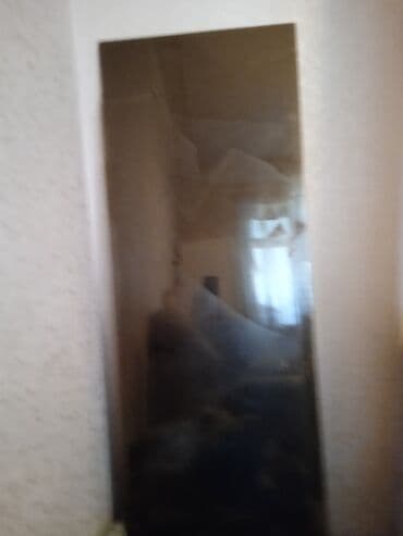 4 d aboylar: Qara rəngli şüşə panel - Material: temperli şüşəyə bənzər qalın tünd — 1