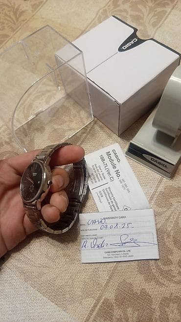 Смарт браслеты: Б/у, Наручные часы, Casio, цвет - Серебристый — 2