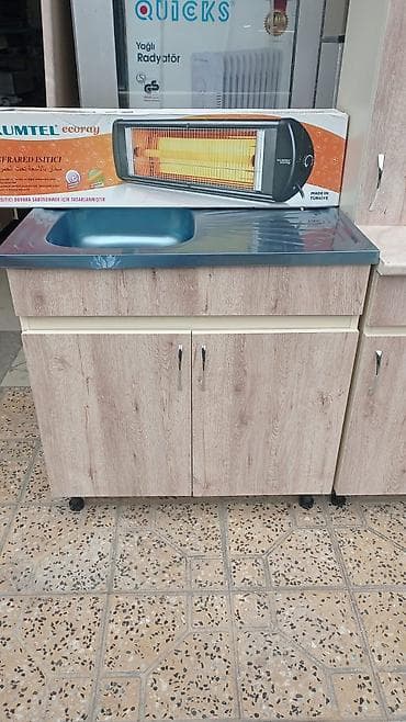 Mətbəx moykası . Mətbəx çanağı. Mətbəx mebeli. Şkaf və çanaq biryerdə
