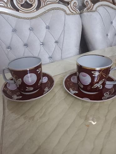 cut bitkisi: Antik çaşka nəlbəki cütü -40manat — 1