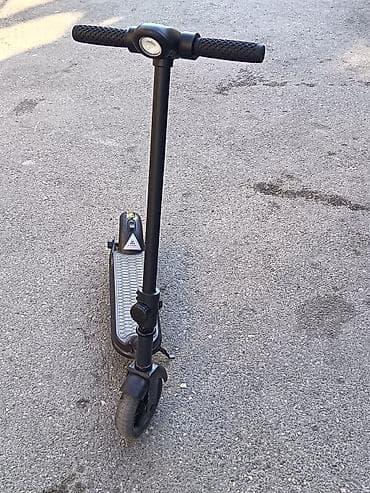 kugoo m4 pro: Elektrik skuter – şəhər daxili rahat və yüngül nəqliyyat - Rəng: qara — 5