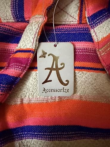 paket torba: Accessorize brendindən boho tərzli rəngarəng bel çantası/ryukzak. - — 3