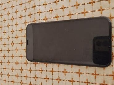nokia 2700 classic: IPhone 11, Qara, Face ID — 2