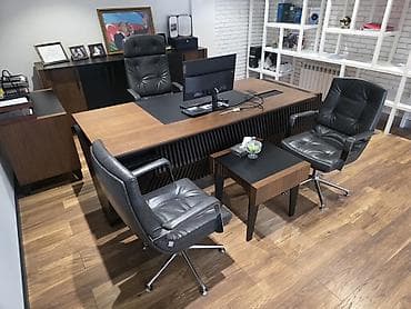 Ev və bağ: Ofis mebel dəsti – direktor masasının komplekti Təzə Alınıb 3 aydı — 2