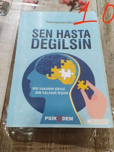 kitab rəf: Üsd terefde qiymetleri yazilib — 3