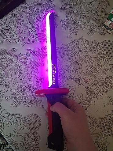 dest geyimler: LED işıqlı oyunca qılınc - Çoxrəngli işıqlanma: qırmızı, mavi, yaşıl — 6