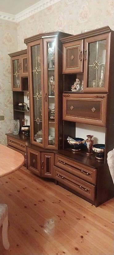 İşlənmiş, Servant