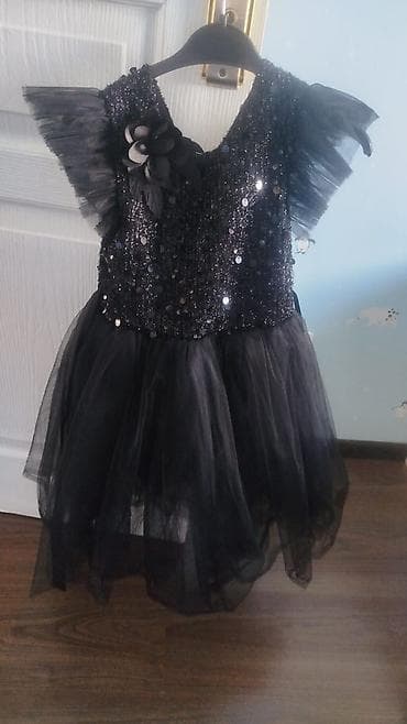 Qız uşaqları üçün qara ziyafət/libas - Rəng: qara - Üst hissə: sıx