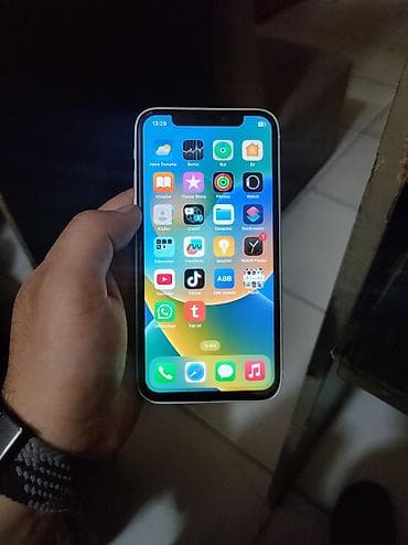 iphon 6 plus: IPhone X, 64 GB, Gümüşü, Face ID — 3