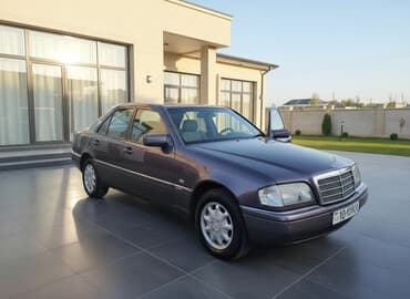 kia seed 2014: Mercedes-Benz C‑Class (W202) sedan - Kuzov: 4 qapılı sedan, tünd — 2