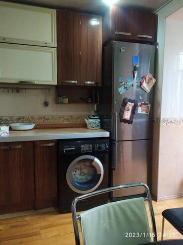 nabran kirayə: Şəkildə gördüyünüz əşyalar ilə verilir.   İsitmə sistemi KOMBİ.  9/3 — 15