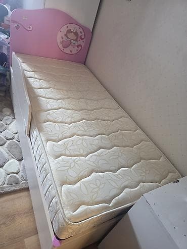 Uşaq mebeli: Qız üçün, İşlənmiş, Təknəfərlik çarpayı — 1