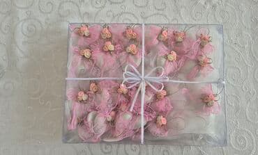 Zərif qutuda Toy və Nişan Xonçalarının Aksesuarları: Şəffaf qutuda