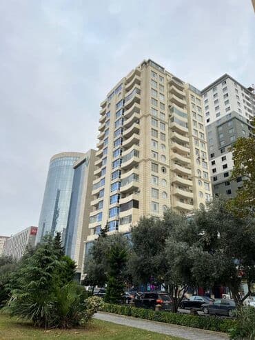 xacmazda tecili satilan evler: 2 otaqlı, Yeni tikili, m. Xətai, 83 kv. m — 1