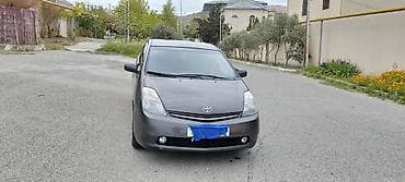 Toyota Prius: 1.5 l | Hetçbek
