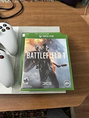 xbox one pult: Xbox one s 500gb iki pultla bütün şnurları verilir üstündə heç bir — 3