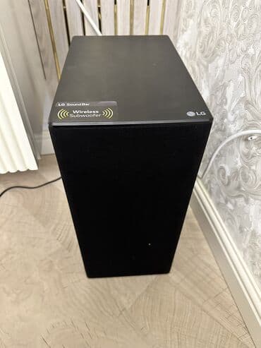 Наушники: Б/у LG Колонка, Тип - Для домашнего кинотеатра, цвет - Черный — 2