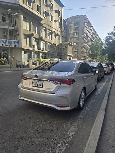 prius 20 kuza salon: Toyota Corolla, gümüşü rəng, sedan gövdə. Rənglənməyib udarı vuruğu — 6