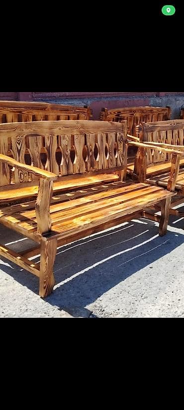 Düz masa, Skameykalar ilə, Açılmayan, Taxta