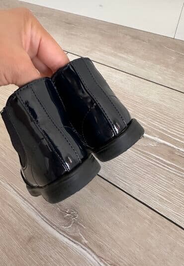 uwaq ucun tortlar: Botinka, Qız üçün, 21 — 3