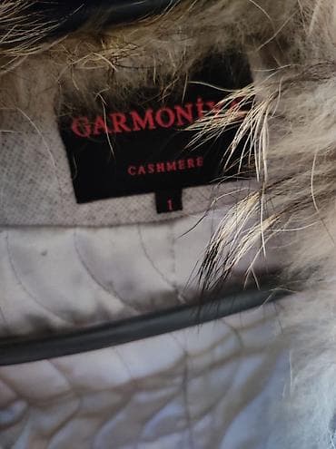 hicab geyim: S-M razmere gedər.2-3 dəfə geyinilib.Xarice kocuruk deyə satıram.450 — 4