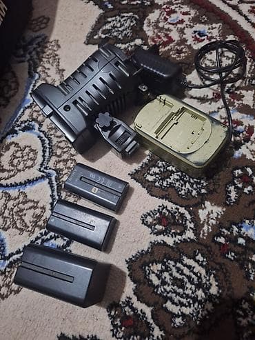 samsung s7 edge ekran: Sony peşəkar videokamera dəsti Kamera Normal vəziyyətdə dir Üstündə — 8