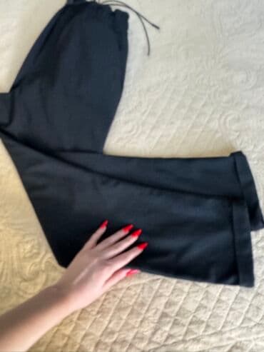 зеленые мужские спортивные костюмы: Qara rahat şalvar - Stil: gündəlik/idlolok, sadə və minimal dizayn - — 1