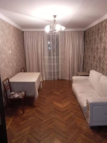 bine qesebesinde ev: Nizami rayonu,Qara Qarayev metrosu,5 mərtəbənin,2-ci mərtəbəsində 2 — 1