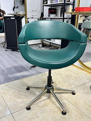 Salon üçün peşəkar kreslo - Rəng: tünd yaşıl - Material: asan