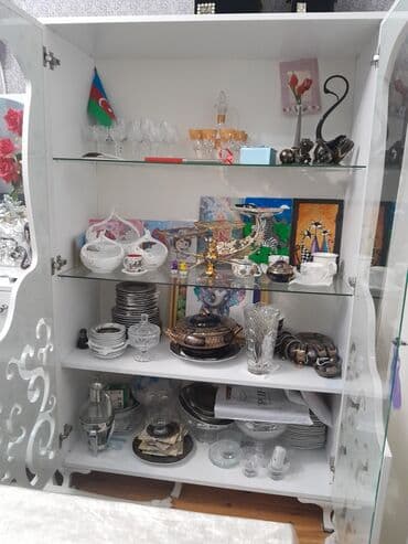 Biznes üçün program təminatı: Şüşəli dolab vitrini — 2