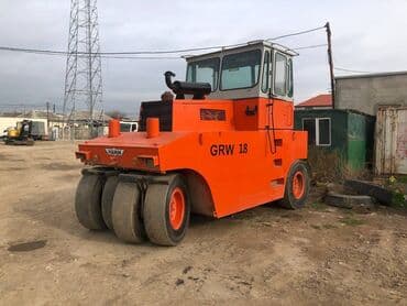 Vərdanə (katok) satılır İş çəkisi 14.5-28 tondur. Texnikanin heç bir