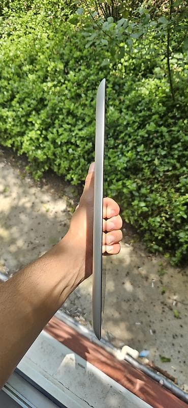 səs platası: İşlənmiş Apple iPad 3 (2012), 9,7", < 64 GB — 5