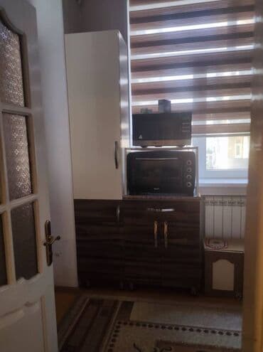 kirayə ev ayliq: Həzi Aslanov metrosuna yaxın 16 mertebeli binanın 9-cu mərtəbəsində — 4