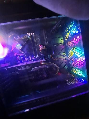 intel atom: Komputer tecili satilir Bu qiymete cox cetin taparsiz Tek sistem bloku — 6