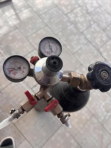 Reklam lövhələri: Tam səliqəli və işlək vəziyyətdə. Şəkildə göründüyü kimi mebelində — 6