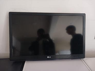 LG LED TV/Monitor - Ekran diaqonalı təxminən 24–27 düym aralığında
