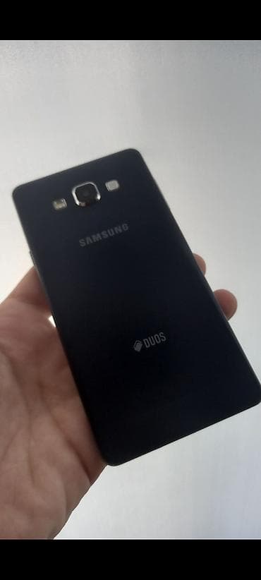 Samsung Galaxy A7 2018, 16 GB, rəng - Qara, İki sim kartlı