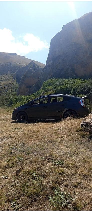 Ehtiyat hissələri: Toyota Prius: 1.8 l | Hetçbek — 3