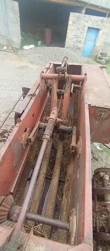 teker 18 type 1: Satlıq kənd təsərrüfatı avadanlığı: traktor qoşqulu ot-saman presləyən — 5