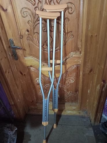 əl arabaları: Alüminium qoltuqaltı ağaclar (cüt) Tezedir - Material: yüngül və — 1