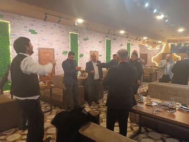 kafe iş: Ofisiant tələb olunur, Pivə barı, Gündəlik ödəniş, 18-29 yaş, 1 ildən az təcrübə — 4