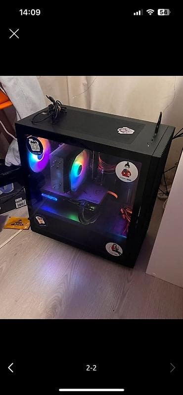 logitech rol: Gaming və yayım üçün tam masaüstü PC seti Процессор: Ryzen 5 5600x — 4