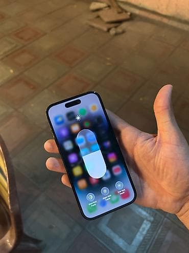 iphone dubay 13: IPhone 14 Pro, 128 GB, Desert Titanium, Zəmanət, Barmaq izi, Face ID — 2