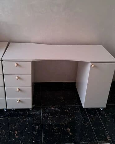 hamam guzguleri satisi: Salon mebel dəsti satılır. Yenidir Güzgü 6 ədəd, altı 4 ədəd Manikür — 2