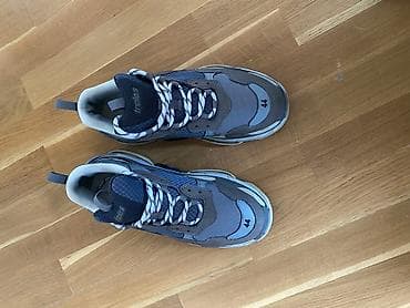 ket ayaqqabı: Balenciaga Triple S AA klass sifarişlə gəlib Ölçü: 44 Cemisi 4 defe — 1