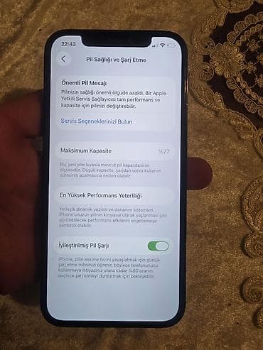 3 simli telefon: IPhone 12 Pro, Pacific Blue, Face ID — 6