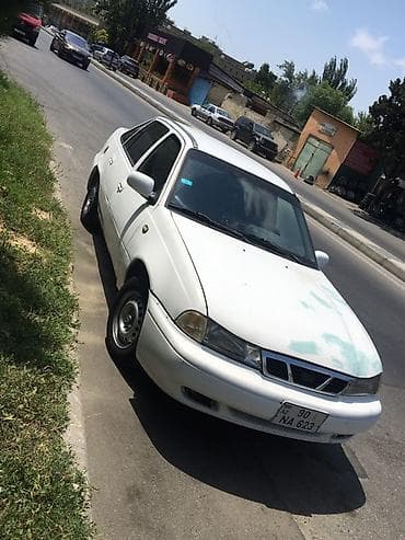 Продажа авто: Daewoo Nexia: 1.4 л | 1999 г. Седан — 5