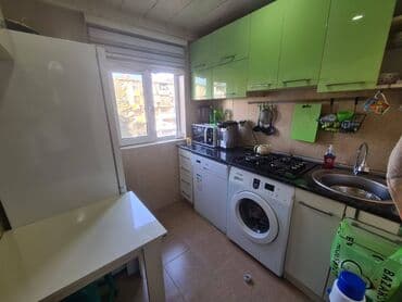 xacmazda satilan evler: Bakı, 3 otaqlı, Köhnə tikili, m. Qara Qarayev, 72 kv. m — 7